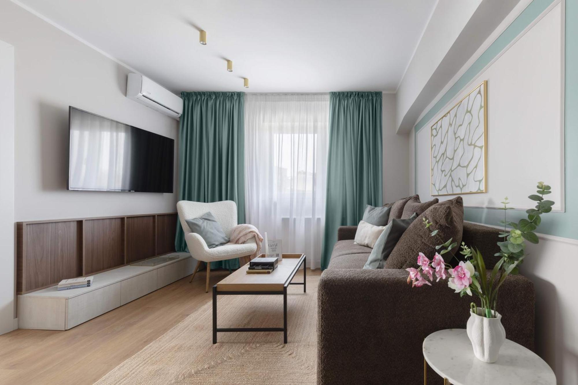 Holt - Sublime Minty Green 1Br On The Park Bukares Bagian luar foto