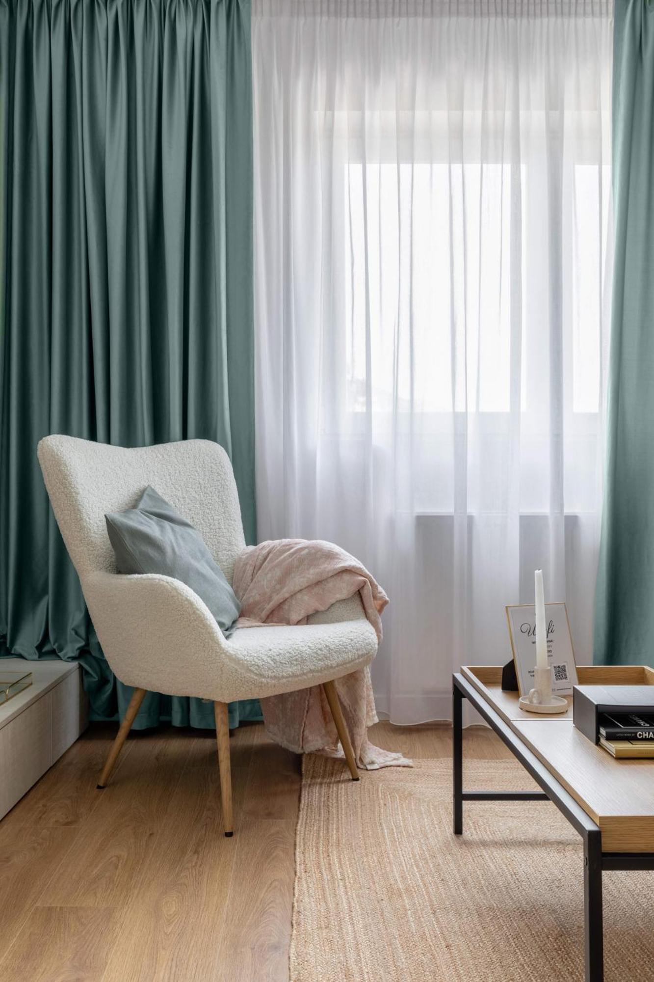 Holt - Sublime Minty Green 1Br On The Park Bukares Bagian luar foto