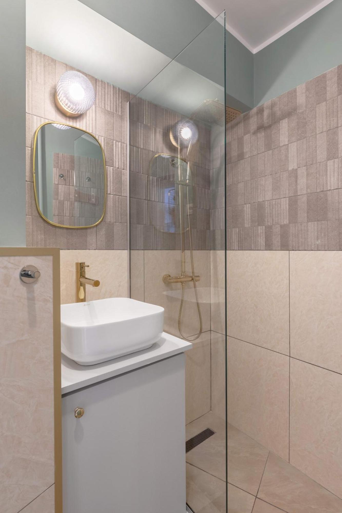 Holt - Sublime Minty Green 1Br On The Park Bukares Bagian luar foto